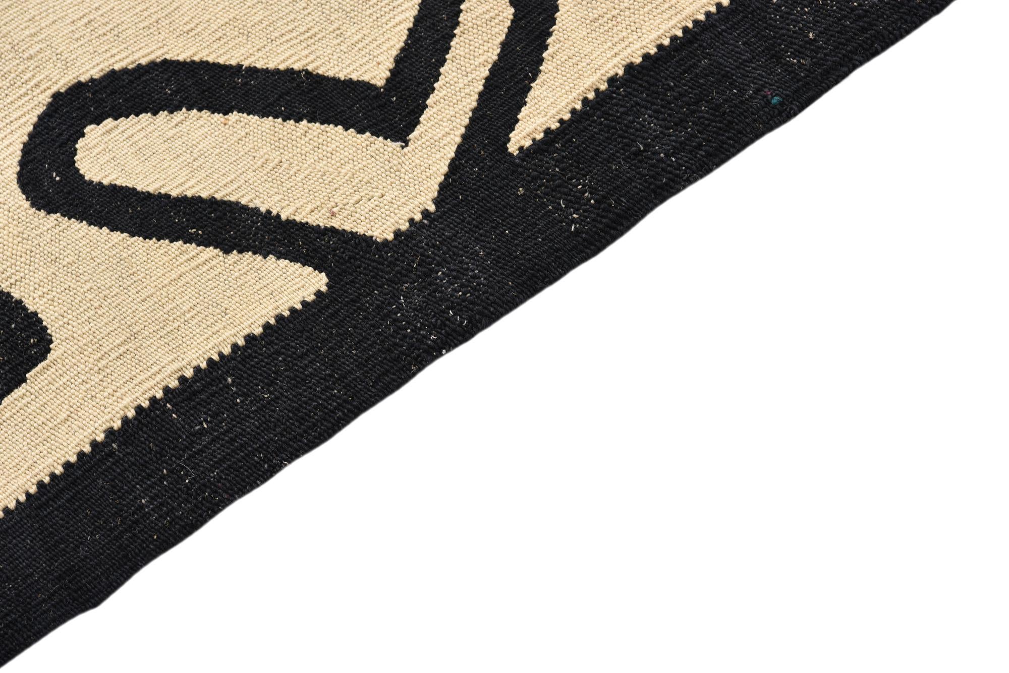5' 2 x 6' 5 Hand Woven Kilim Modern Wool Rug
