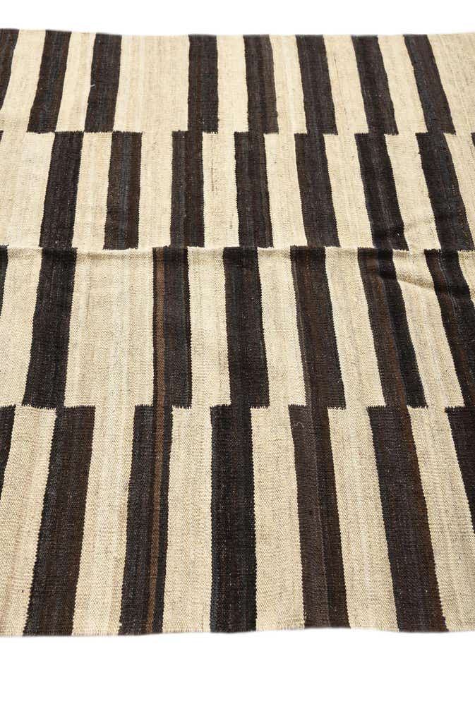 4' 3 x 5' 8 Hand Woven Kilim Modern Wool Rug