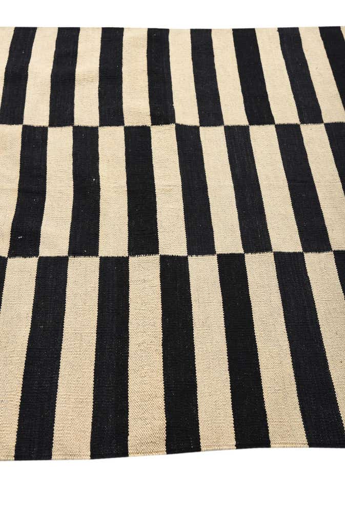 4' 2 x 5' 10 Hand Woven Kilim Modern Wool Rug