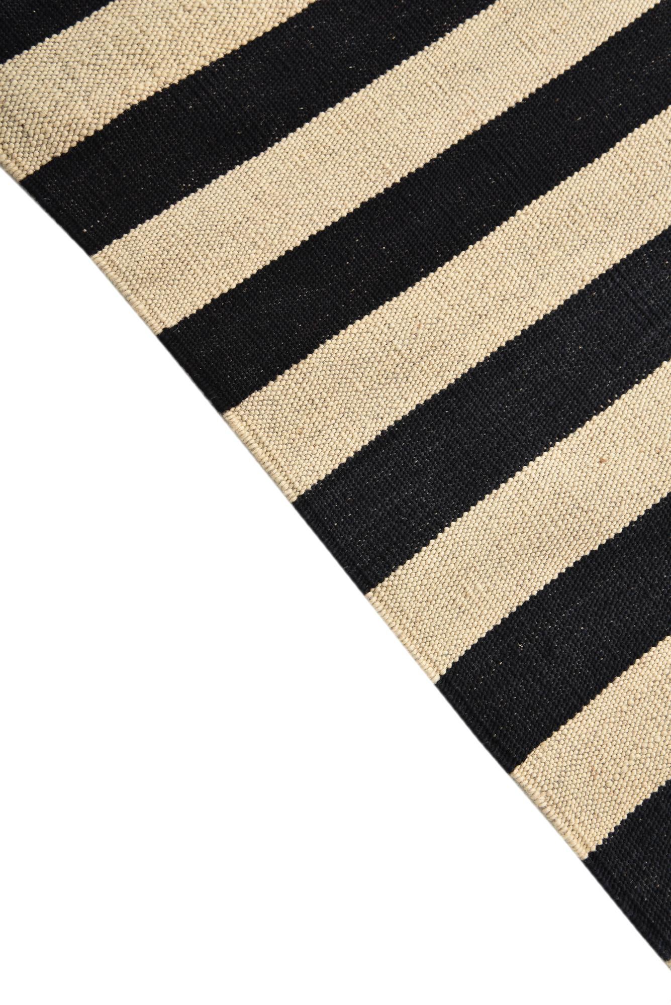 4' 2 x 5' 10 Hand Woven Kilim Modern Wool Rug