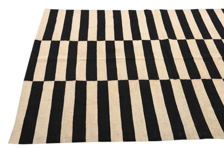 4' 1 x 5' 11 Hand Woven Kilim Modern Wool Rug