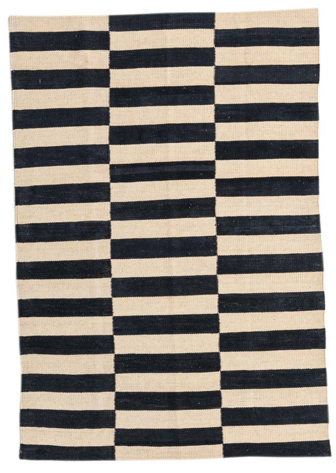 Detail image of 3' 4 x 4' 11 Hand Woven Kilim Modern Wool Rug