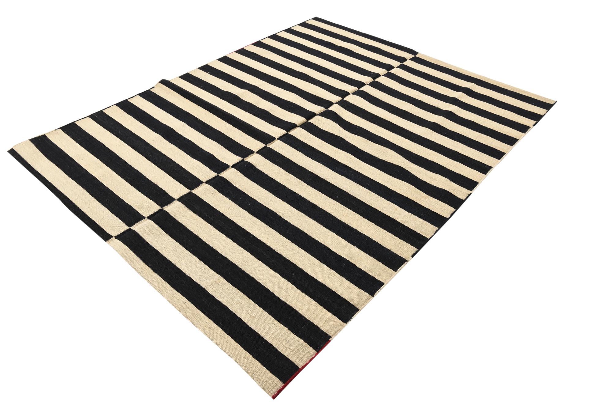 5' 2 x 6' 6 Hand Woven Kilim Modern Wool Rug