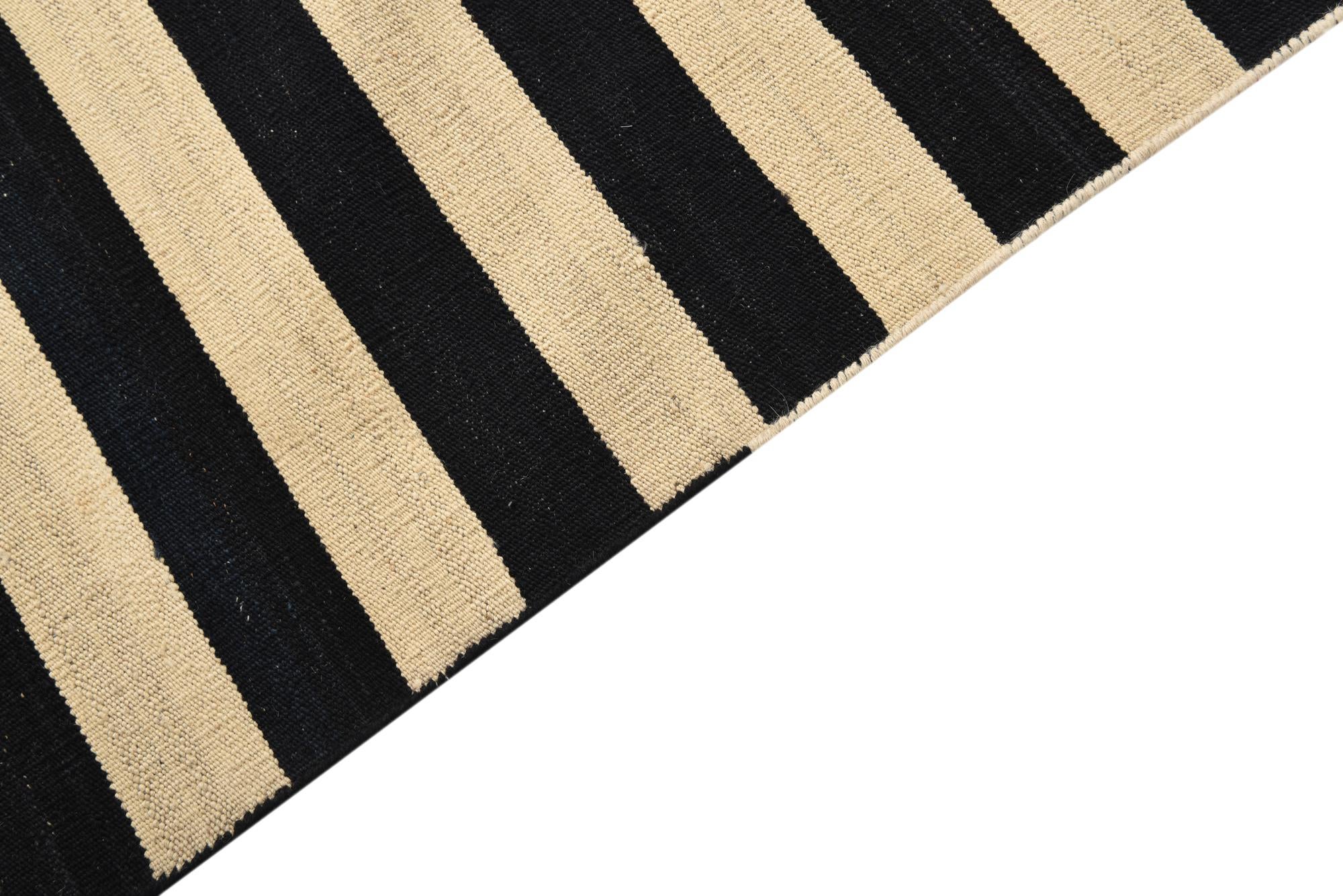 5' 2 x 6' 6 Hand Woven Kilim Modern Wool Rug