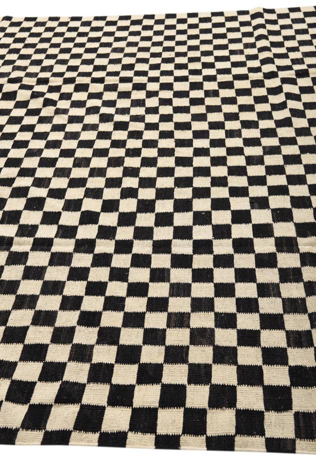 Detail image of 8' 6 x 16' Hand Woven Kilim Modern Wool Rug