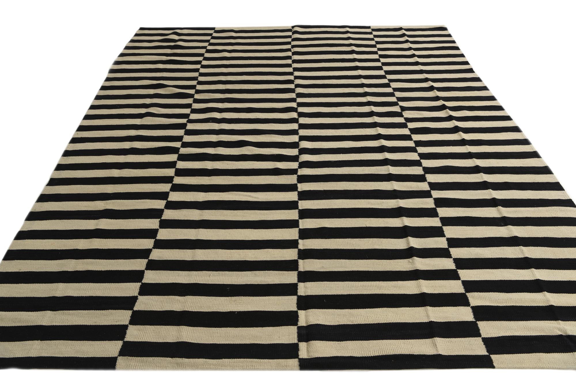 8' 1 x 9' 8 Hand Woven Kilim Modern Wool Rug