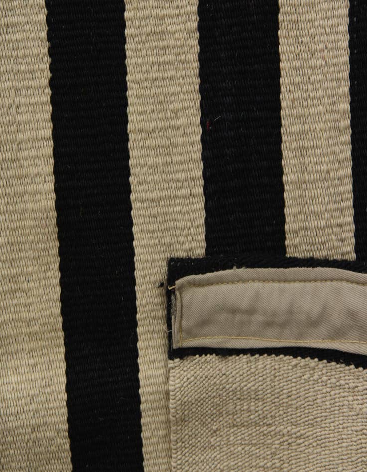 Detail image of 8' 1 x 9' 8  Hand Woven Kilim Modern Wool Rug