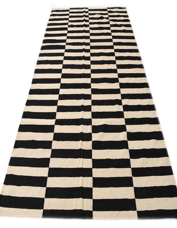 Detail image of 6' 8 x 9' 9  Hand Woven Kilim Modern Wool Rug