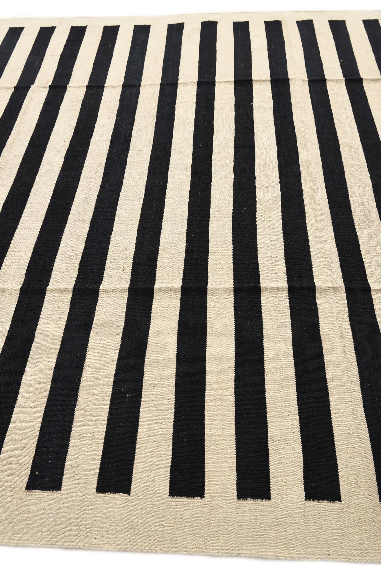 8' 3 x 11' Hand Woven Kilim Modern Wool Rug