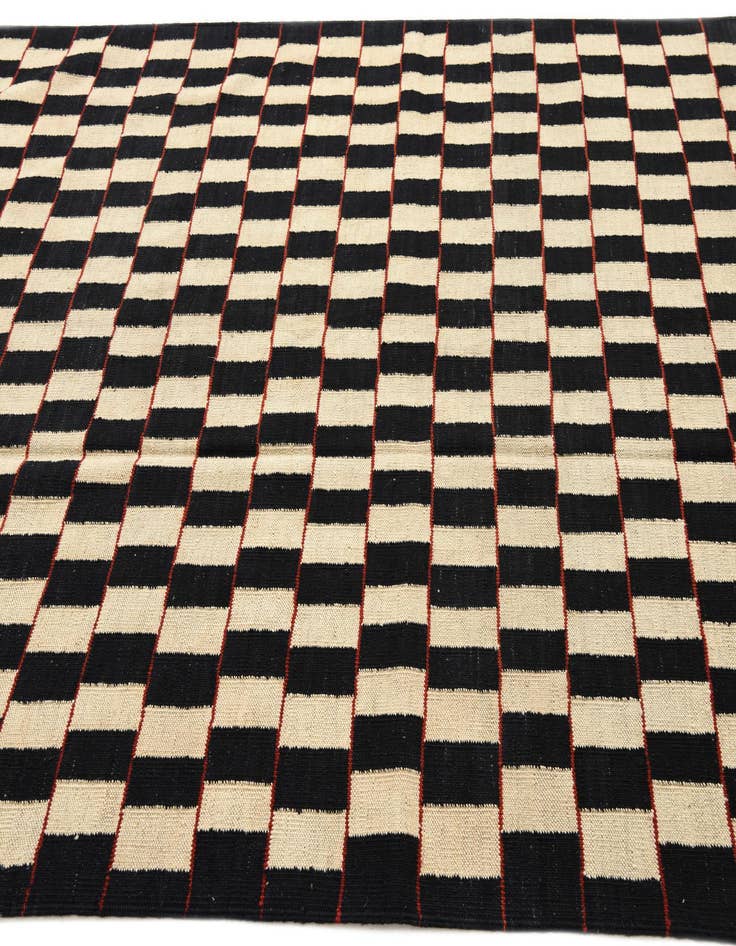 Detail image of 5' 9 x 7' 7  Hand Woven Kilim Modern Wool Rug