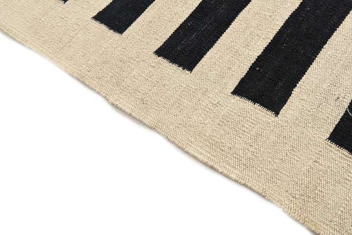 6' 9 x 9' 7 Hand Woven Kilim Modern Wool Rug