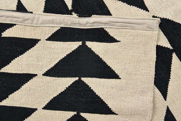 6' 7 x 9' 4 Hand Woven Kilim Modern Wool Rug