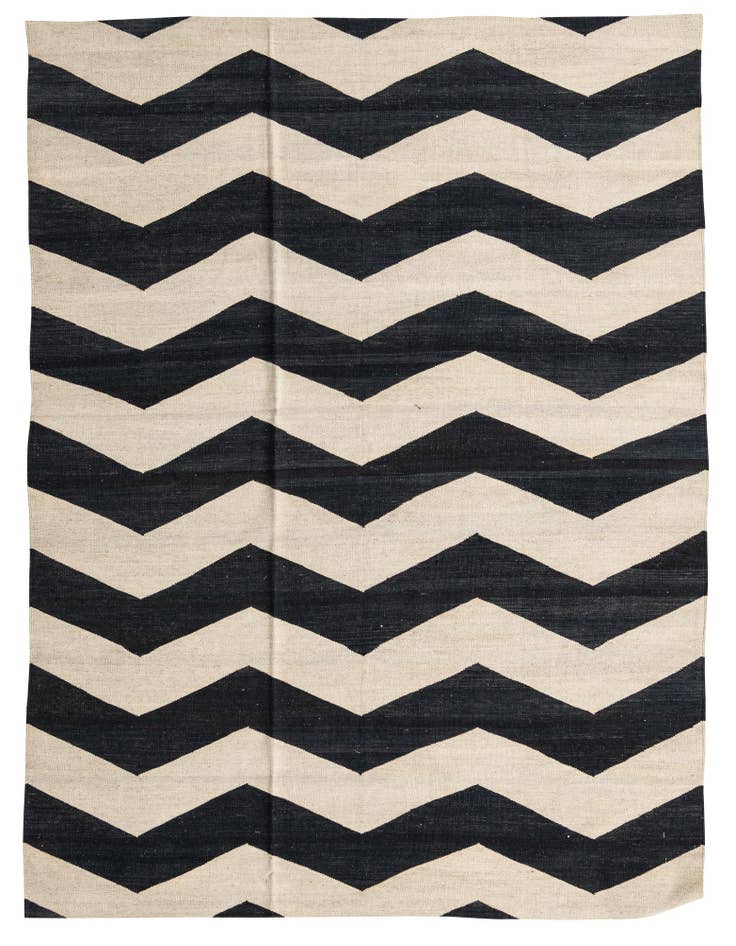 Detail image of 5' 10 x 7' 8 Hand Woven Kilim Modern Wool Rug