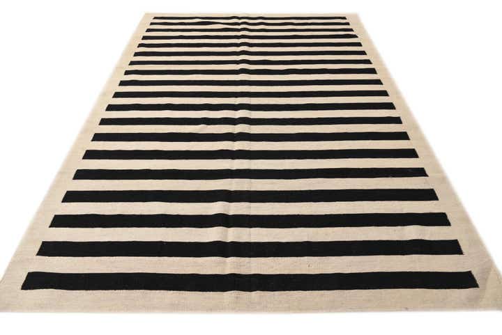 6' 10 x 9' 9 Hand Woven Kilim Modern Wool Rug