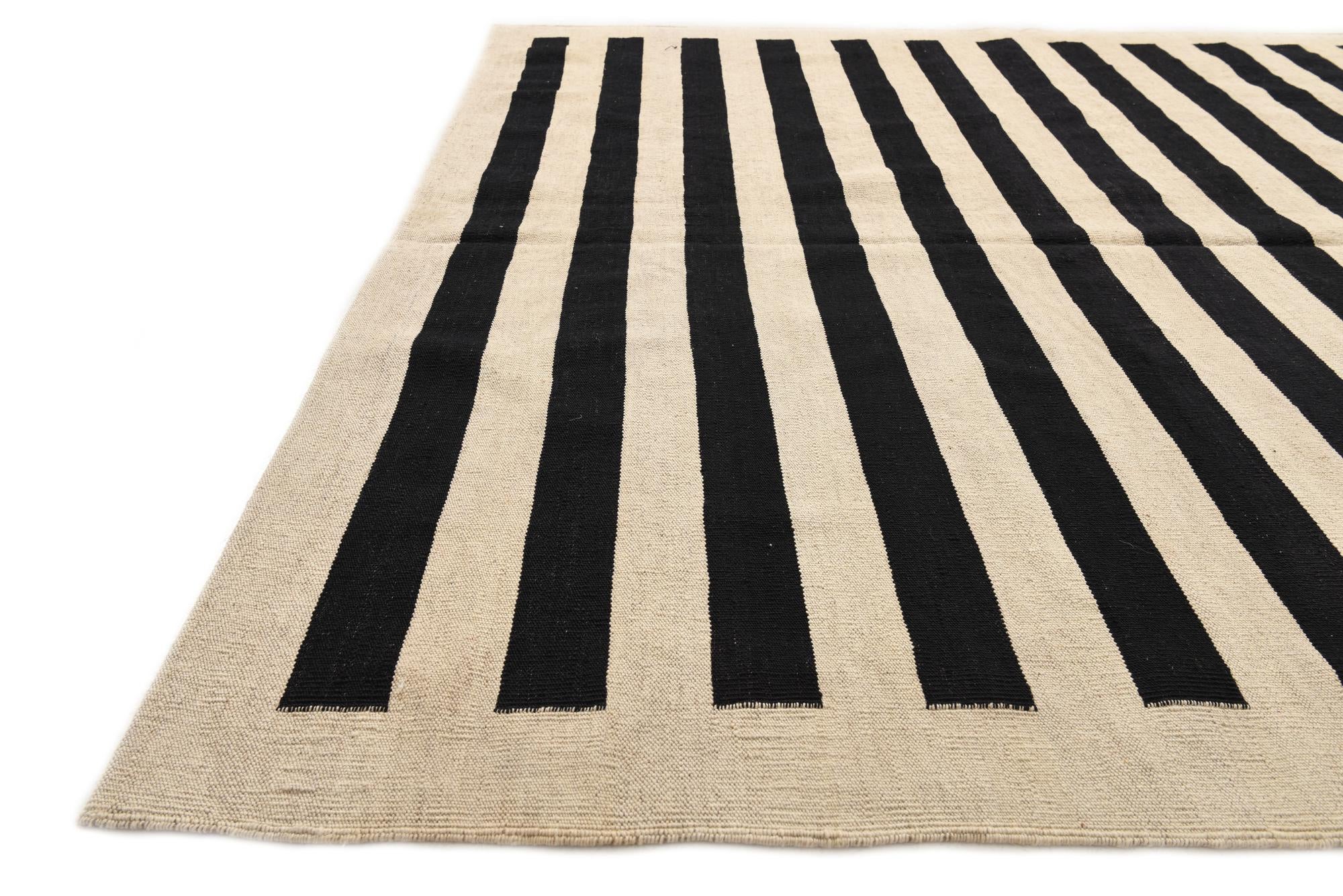 6' 9 x 9' 11 Hand Woven Kilim Modern Wool Rug
