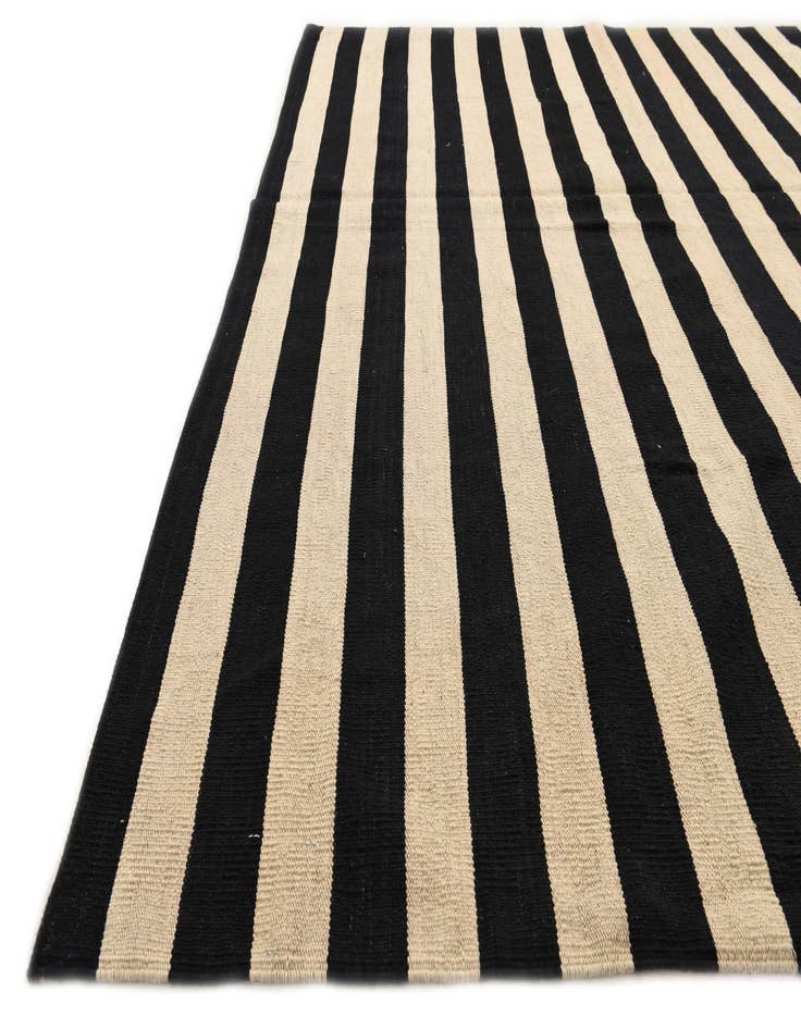 Detail image of 6' 7 x 9' 8  Hand Woven Kilim Modern Wool Rug