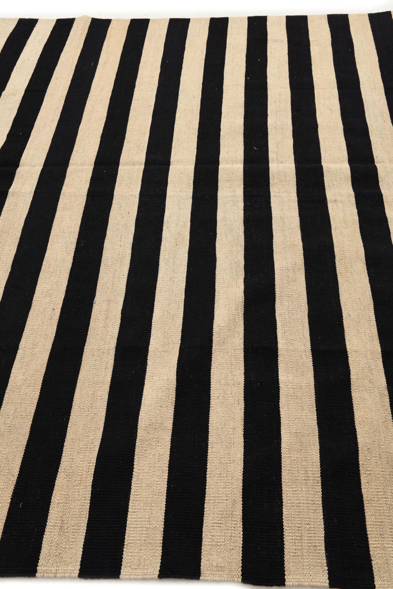 6' 7 x 9' 8 Hand Woven Kilim Modern Wool Rug