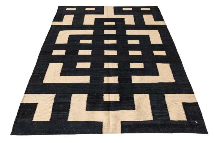 4' 4 x 6' Hand Woven Kilim Modern Wool Rug