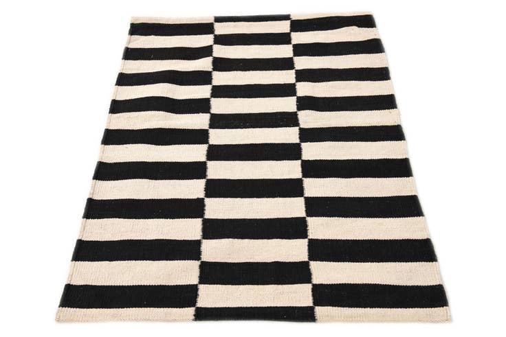 Detail image of 2' 8 x 3' 10 Hand Woven Kilim Modern Wool Rug