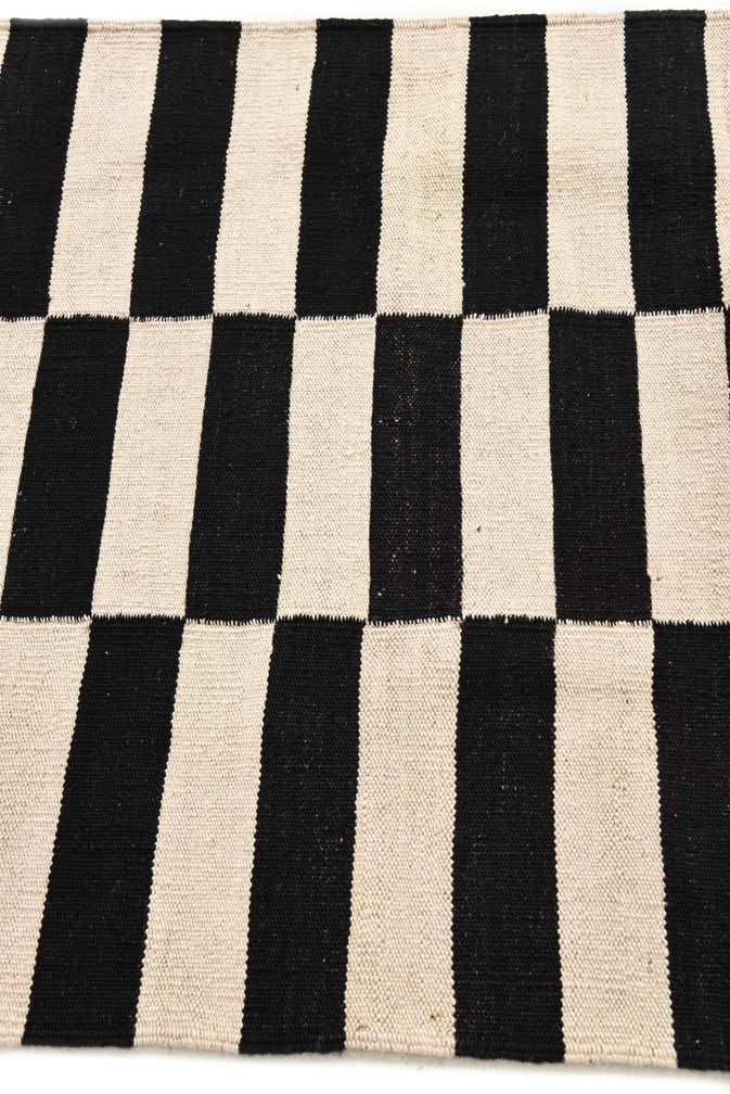 2' 8 x 3' 10 Hand Woven Kilim Modern Wool Rug