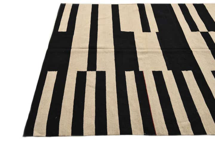 5' 7 x 7' 7 Hand Woven Kilim Modern Wool Rug