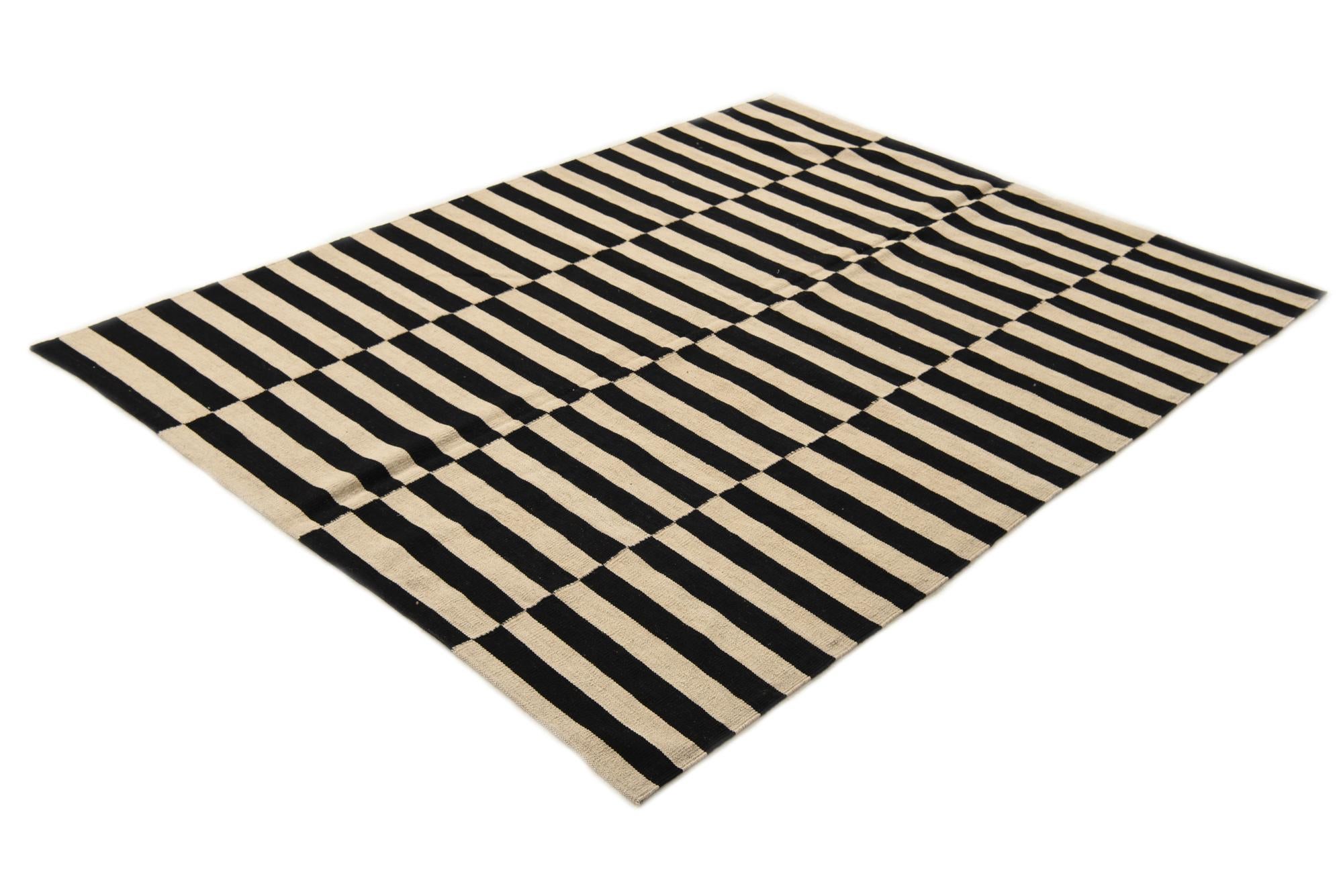 5' 10 x 7' 9 Hand Woven Kilim Modern Wool Rug