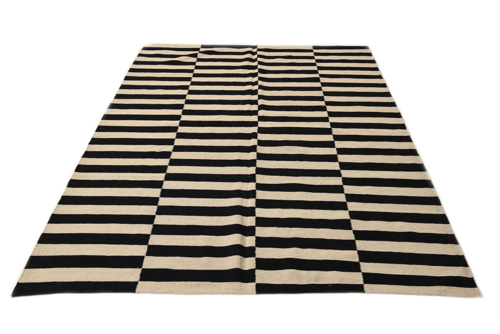 5' 10 x 7' 9 Hand Woven Kilim Modern Wool Rug