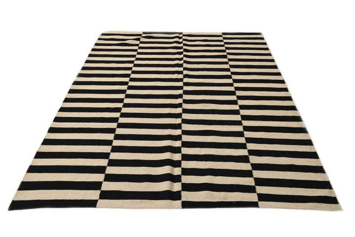5' 10 x 7' 9 Hand Woven Kilim Modern Wool Rug