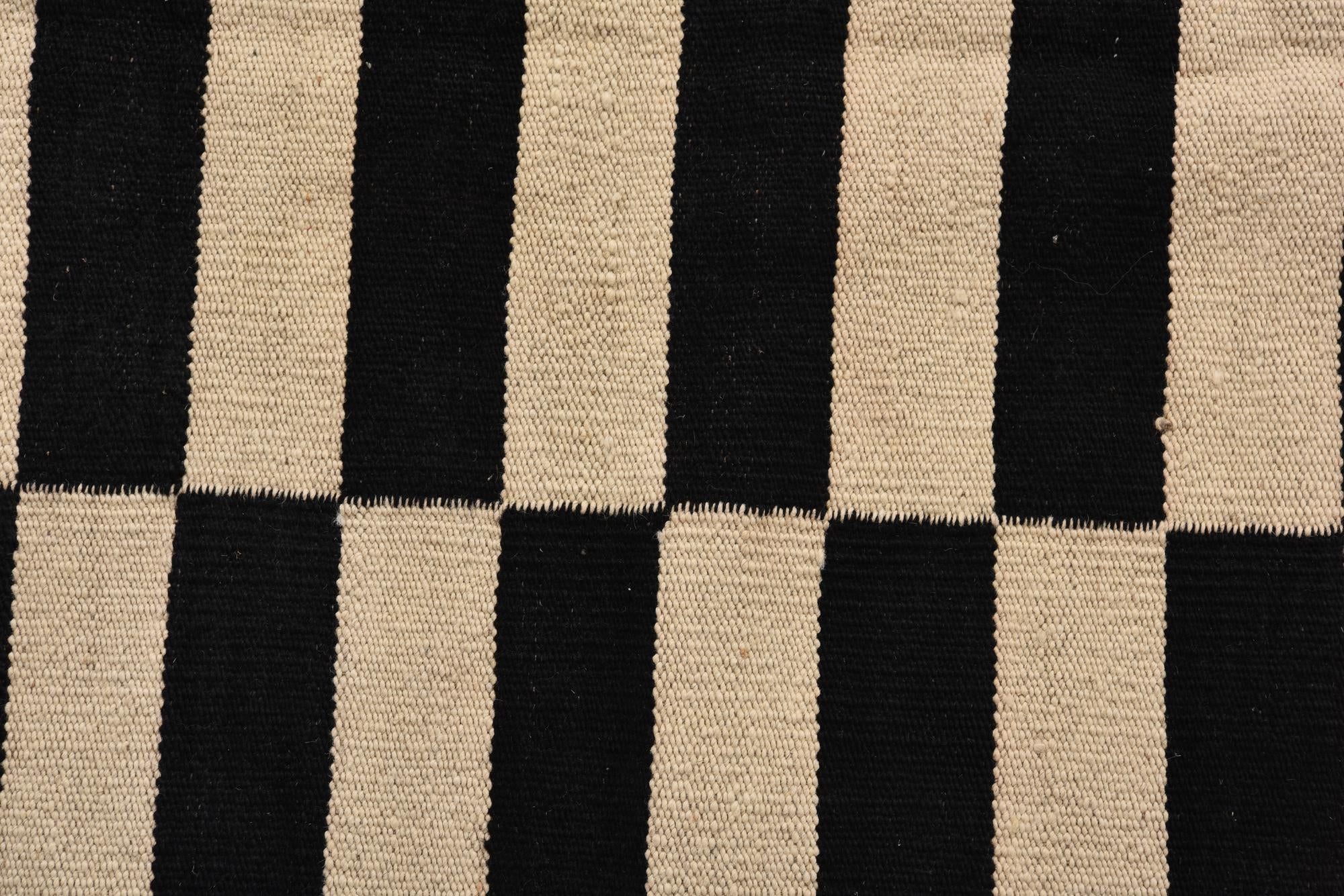 3' 6 x 4' 11 Hand Woven Kilim Modern Wool Rug