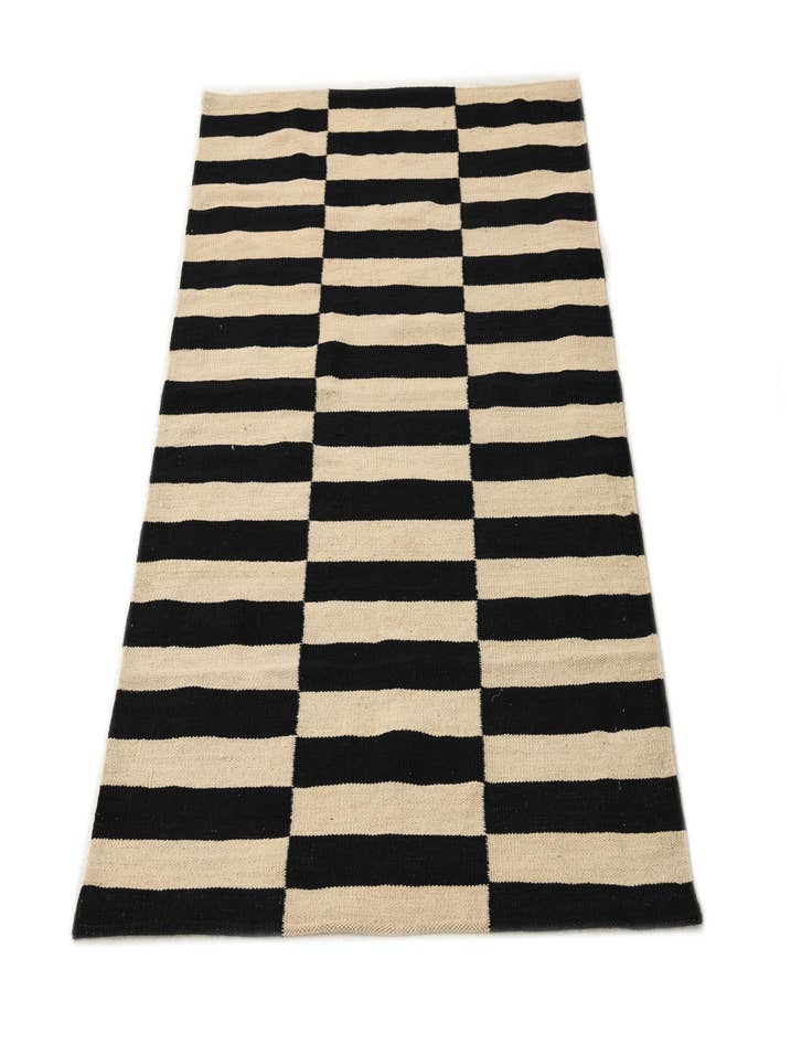 Detail image of 3' 2 x 5' 10  Hand Woven Kilim Modern Wool Rug