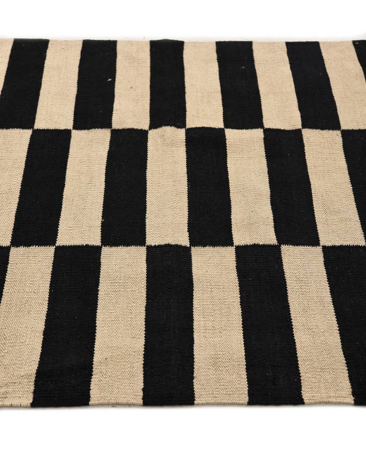 Detail image of 3' 2 x 5' 10  Hand Woven Kilim Modern Wool Rug