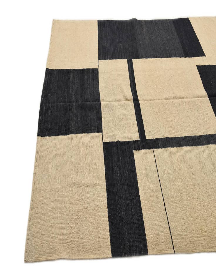 Detail image of 6' 1 x 7' 5  Hand Woven Kilim Modern Wool Rug