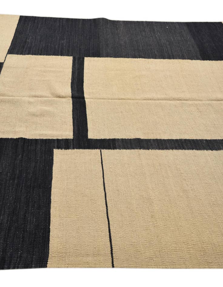 Detail image of 6' 1 x 7' 5  Hand Woven Kilim Modern Wool Rug