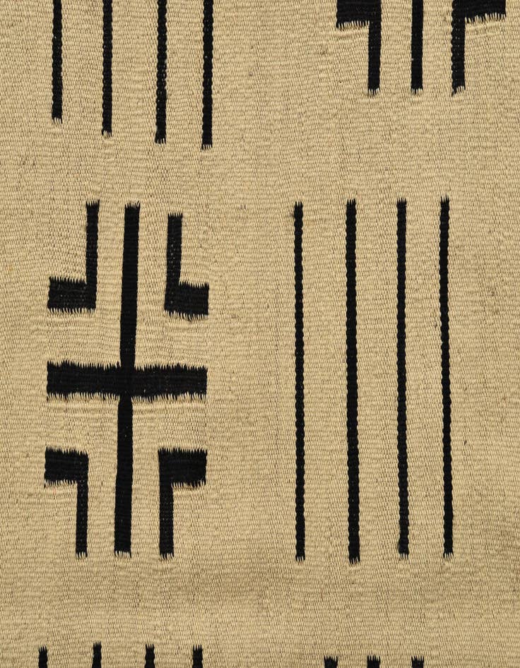 Detail image of 5' 4 x 6' 7  Hand Woven Kilim Modern Wool Rug