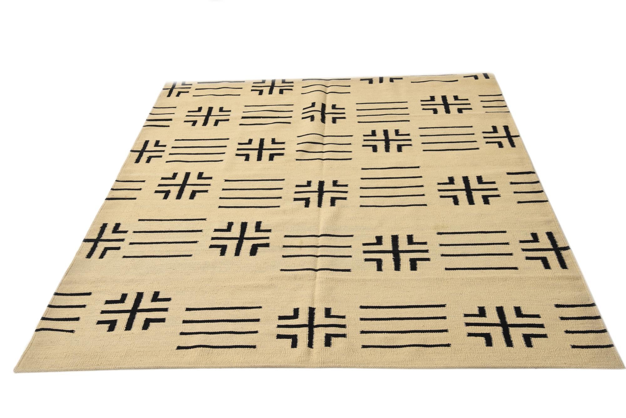 5' 5 x 6' 6 Hand Woven Kilim Modern Wool Rug