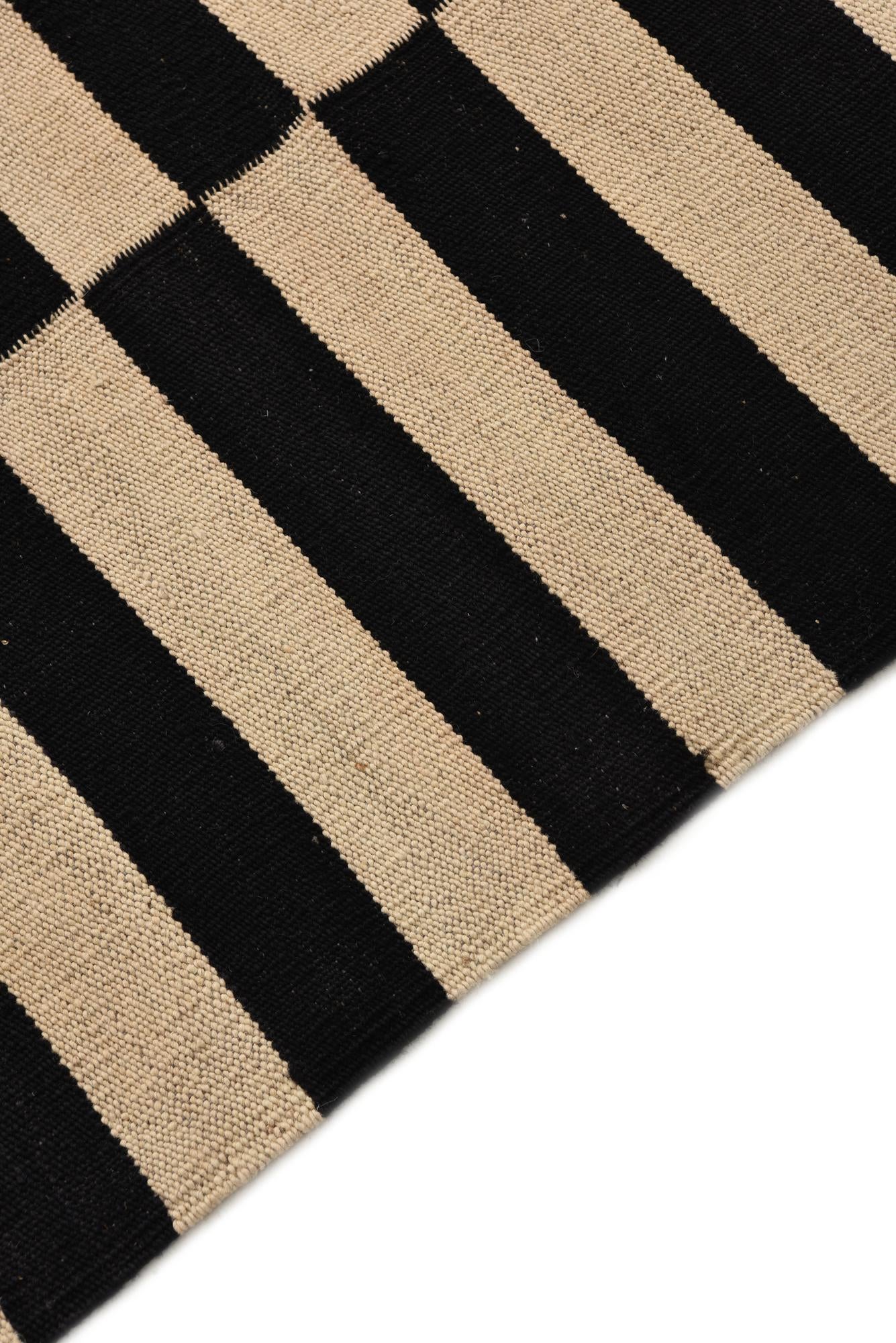 3' 3 x 4' 9 Hand Woven Kilim Modern Wool Rug