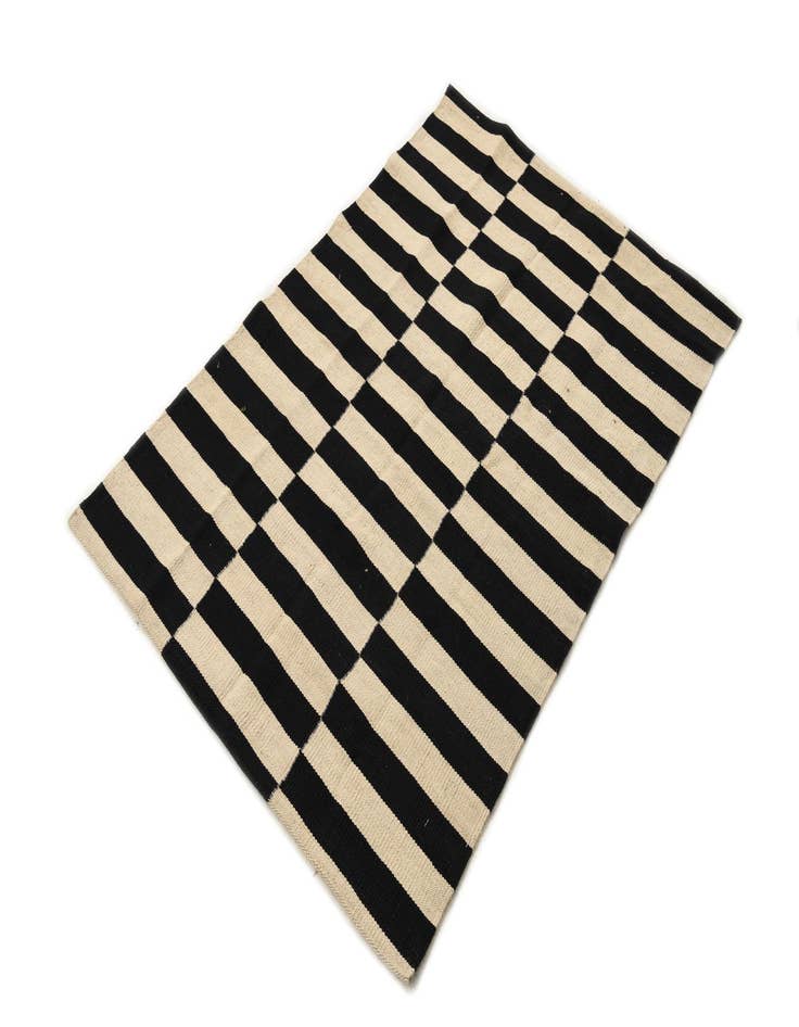 Detail image of 3' 4 x 4' 9  Hand Woven Kilim Modern Wool Rug