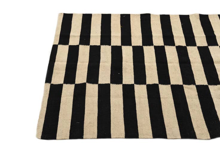 Detail image of 3' 4 x 4' 9 Hand Woven Kilim Modern Wool Rug