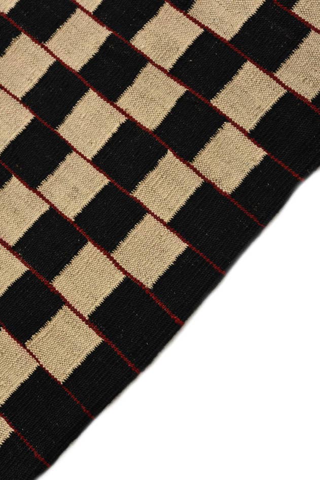 Detail image of 5' 9 x 7' 5 Hand Woven Kilim Modern Wool Rug