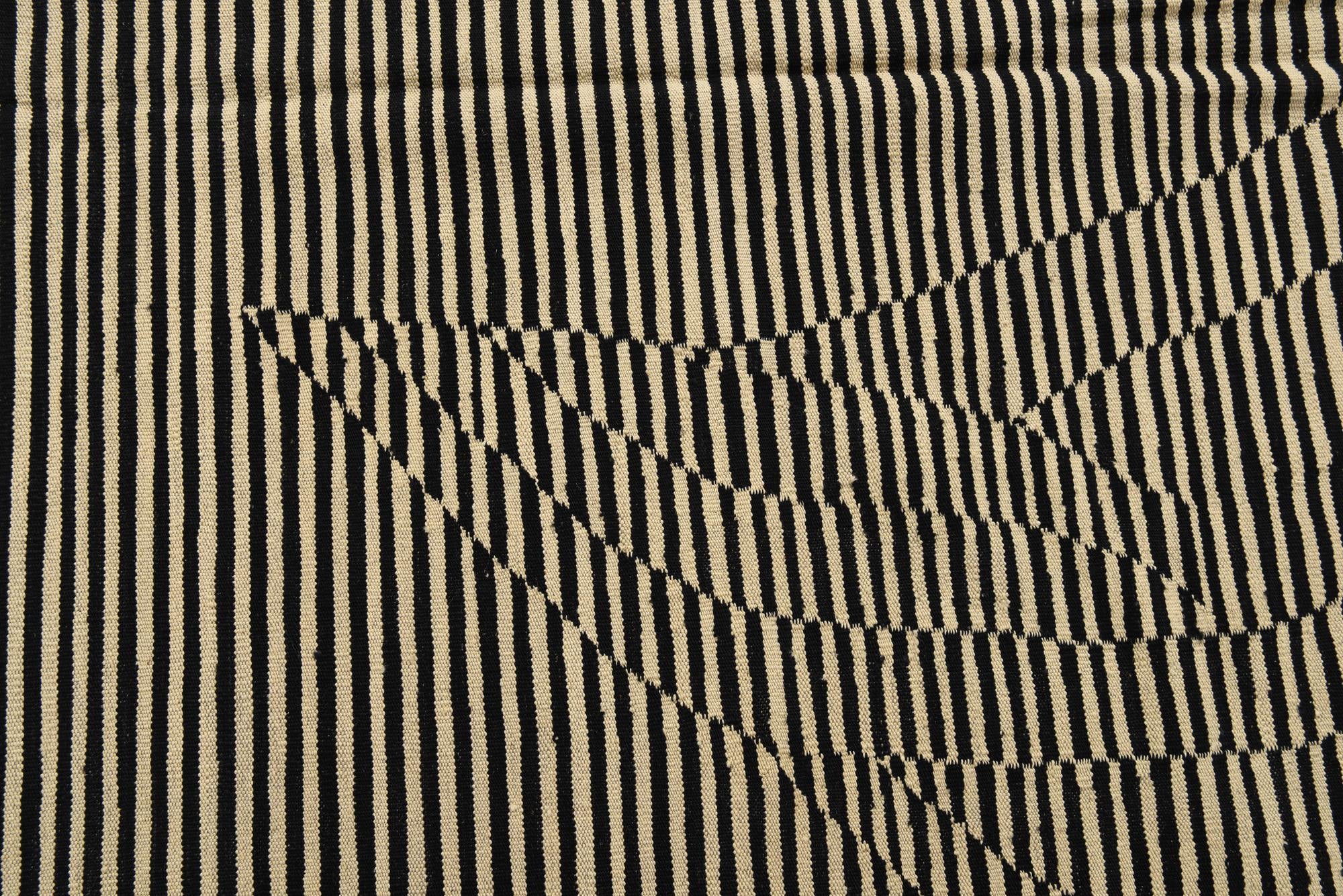 5' 8 x 7' 10 Hand Woven Kilim Modern Wool Rug