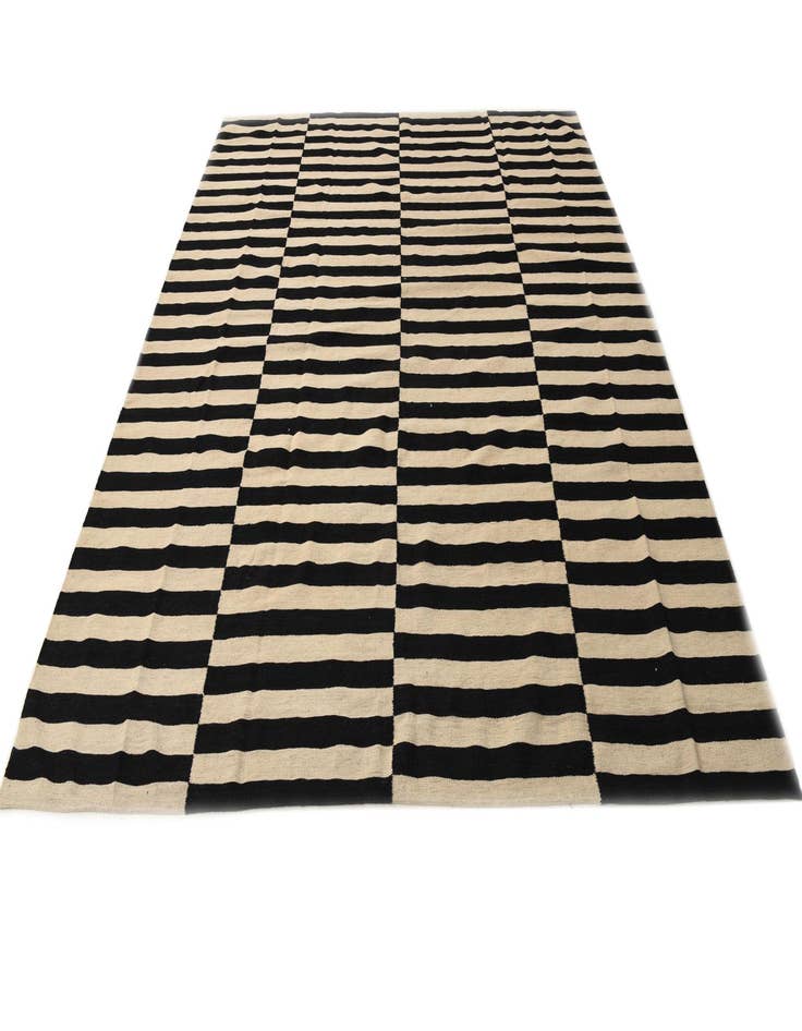 Detail image of 7' 6 x 9' 11 Hand Woven Kilim Modern Wool Rug