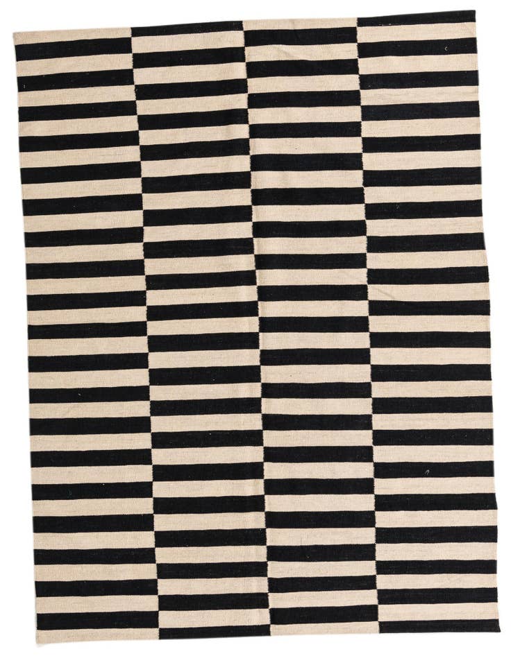 Detail image of 5' 7 x 7' 9 Hand Woven Kilim Modern Wool Rug