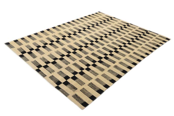 Detail image of 5' 10 x 7' 10 Hand Woven Kilim Modern Wool Rug