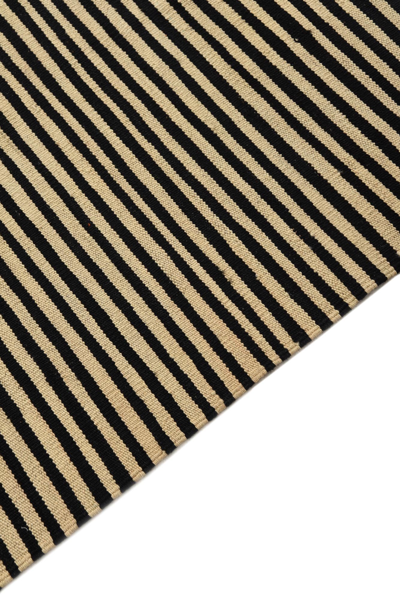 5' 7 x 7' 9 Hand Woven Kilim Modern Wool Rug