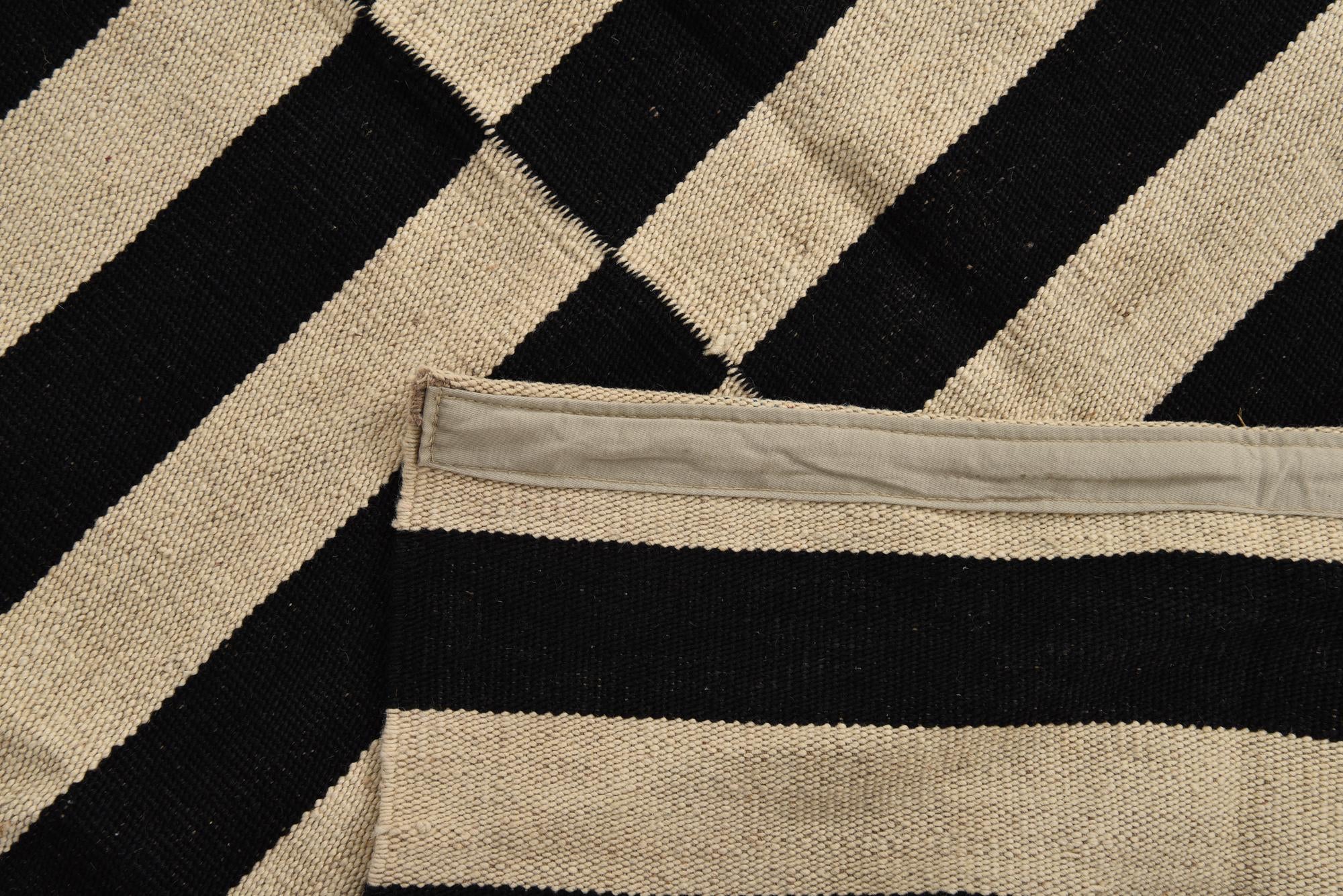 8' 2 x 11' 1 Hand Woven Kilim Modern Wool Rug
