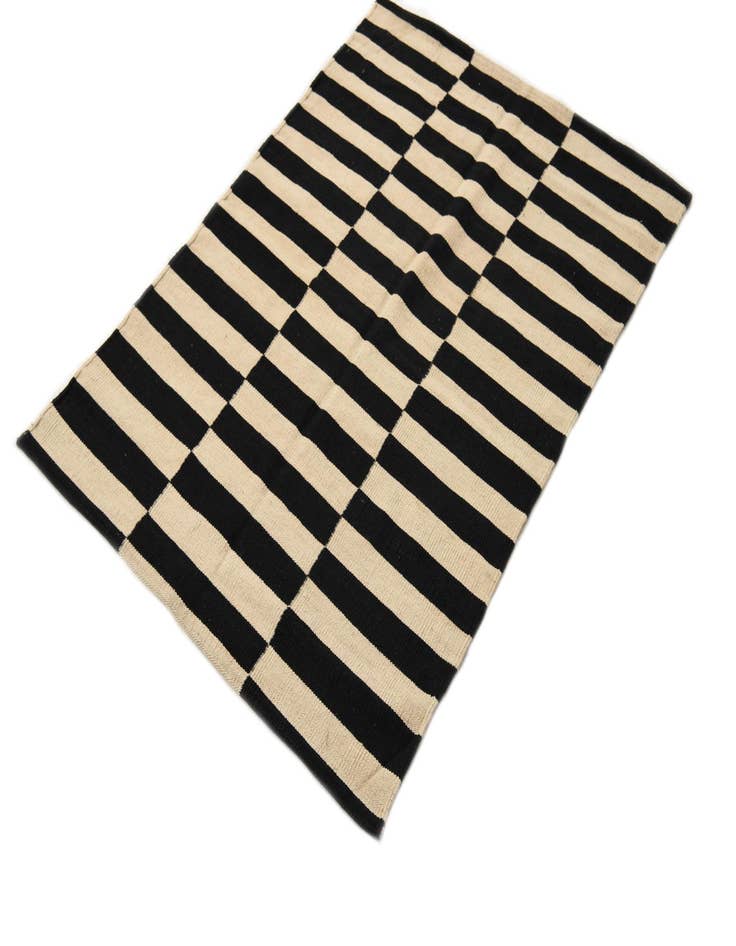 Detail image of 3' 4 x 4' 10  Hand Woven Kilim Modern Wool Rug