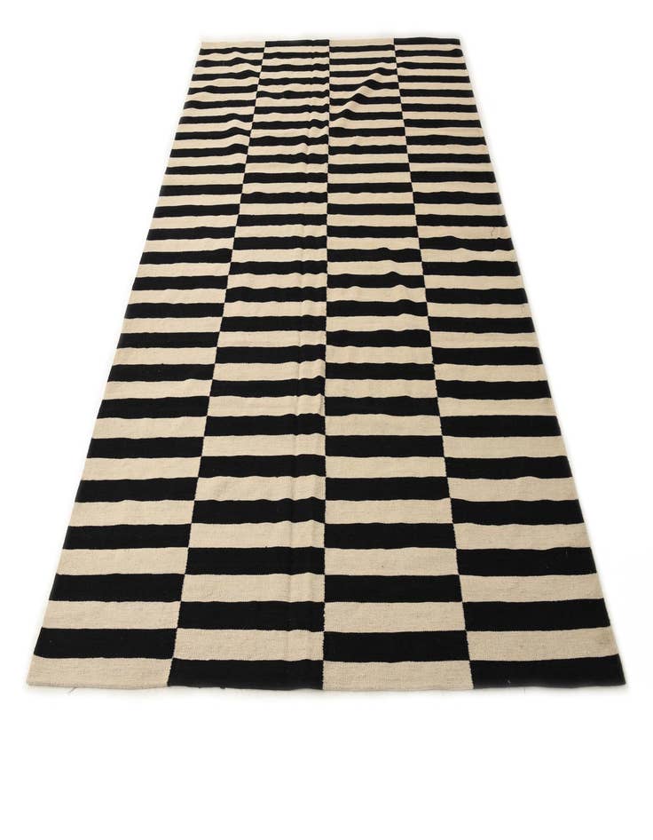 Detail image of 6' 7 x 9' 9  Hand Woven Kilim Modern Wool Rug