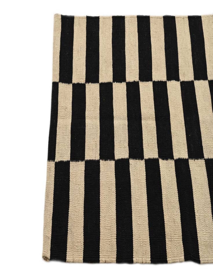 Detail image of 2' 8 x 3' 10  Hand Woven Kilim Modern Wool Rug