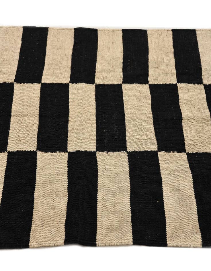 Detail image of 2' 8 x 3' 10  Hand Woven Kilim Modern Wool Rug