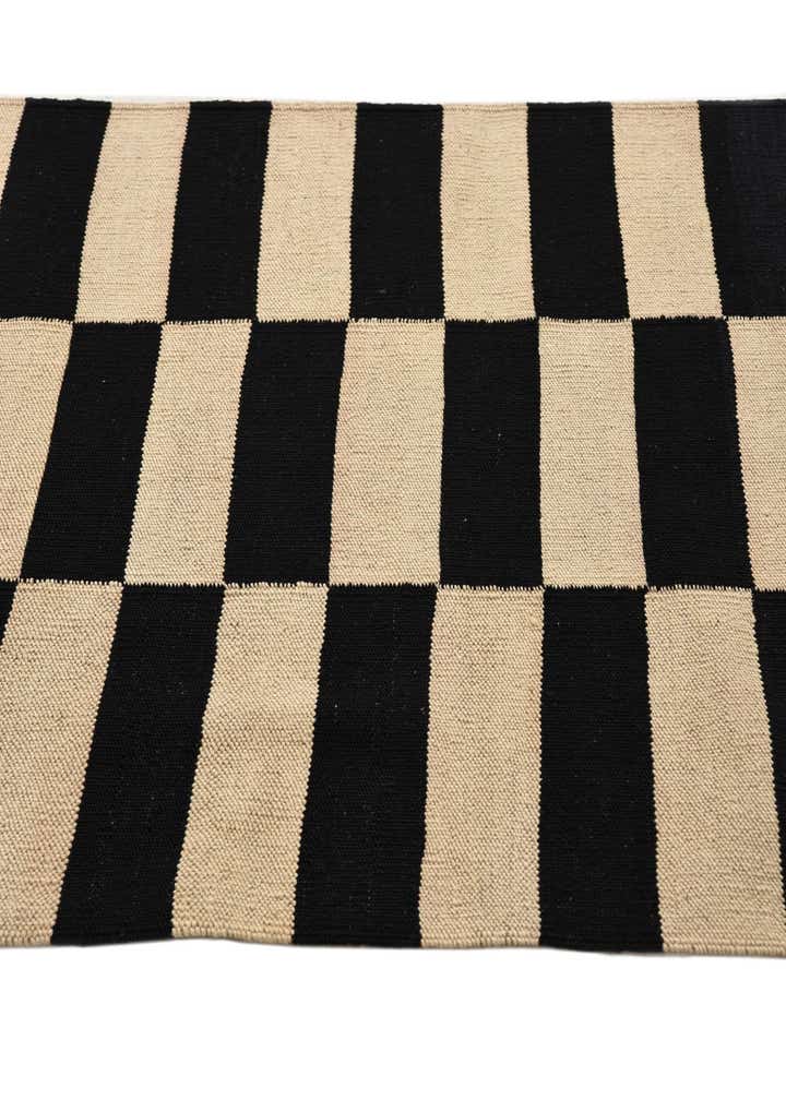 2' 7 x 3' 9 Hand Woven Kilim Modern Wool Rug